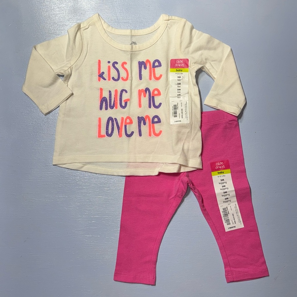 NWT. Graphic long sleeve top with matching Legging